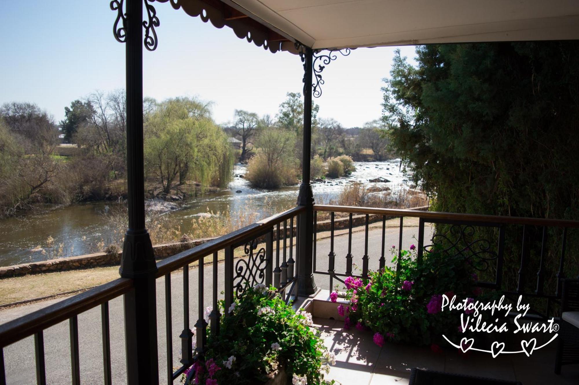 Mistique Waters Guesthouse Parys Exterior photo